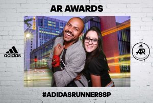 Adidas Runners Sp Cabine Photo A com Fundo Chroma Key