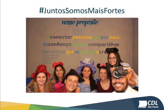 Cdl SP Totem de Foto Impressa na hora. Aniversário de 4 anos. Foto