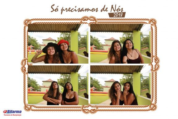 Bifarma - Farmácia de Manipulação - Totem de Fotos Lembrança Bifarma - Farmácia de Manipulação - Totem de Fotos Lembrança