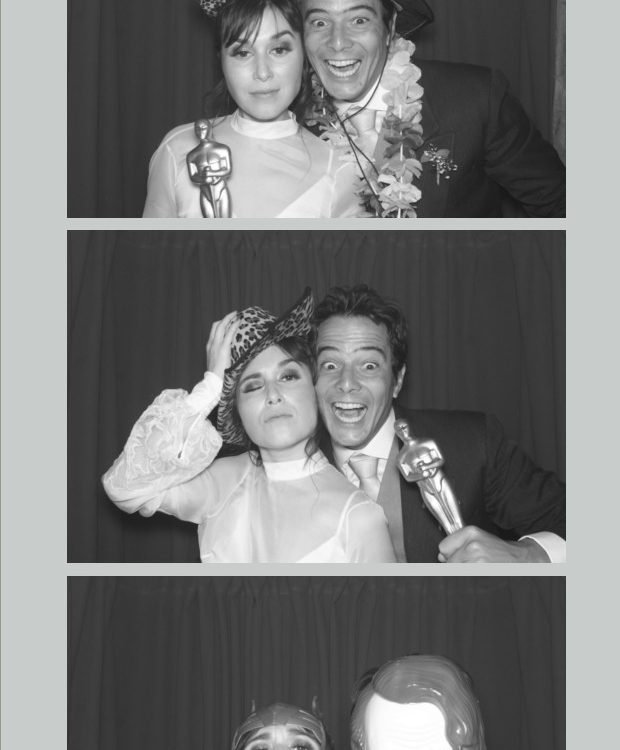 Casamento Teca Arthur Cabine com Fotos Preto e Branco