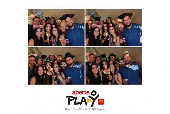 Foto Lembrança do McDonald's - Aperte o Play | Totem de Fotos