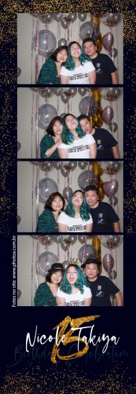 Nicole 15 anos - Foto 5x15 (tirinha) no Totem de Fotos