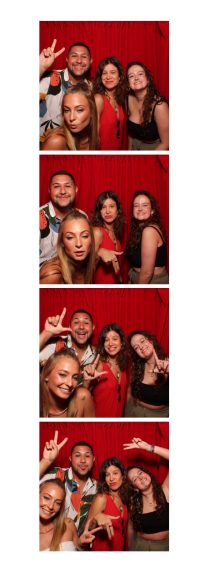 AKQA-Cabine-Fotos-Lembrança