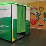 Cabine de Fotos no Carnaval Petrobras: Diversão e Lembranças Garantidas