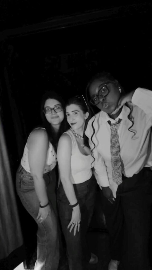 Participamos do evento Mindse7 da C&A com a nossa cabine de fotos. Os convidados puderam fotografar com efeito em preto e branco e receber a foto impressa na hora como lembrança do evento.
Quer saber mais para o seu evento
Fale conosco
https://www.photoa.com.br
#cabinedefotos #pb